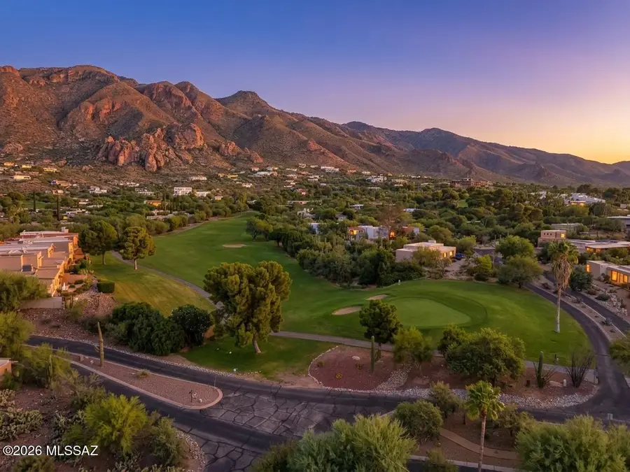 6480 N Green Briar, Tucson, AZ 85718 - #3
