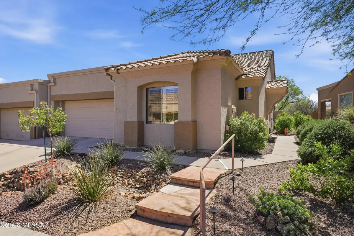 561 W Knotwood, Green Valley, AZ 85614 - #1