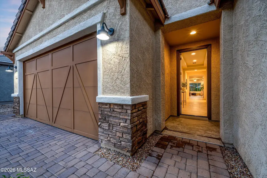 8457 N Lone Ranger, Tucson, AZ 85743 - #2