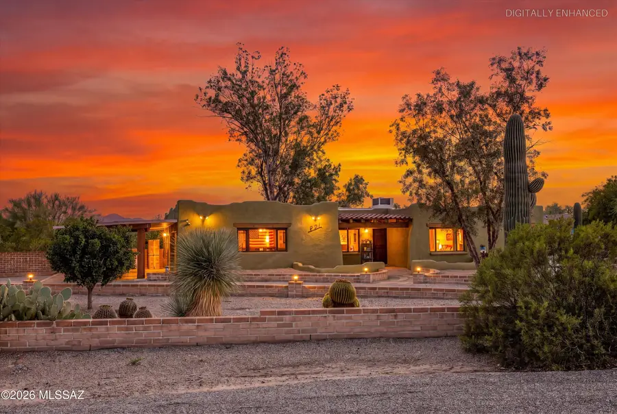 821 W Calle De Julio, Green Valley, AZ 85614 - #2