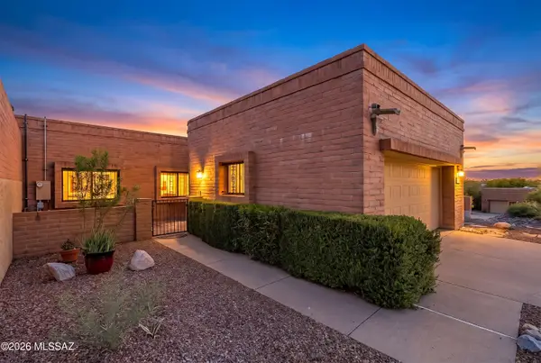 1950 W Ashbrook, Tucson, AZ 85704