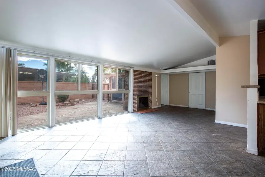 5610 E 20th, Tucson, AZ 85711 - #3
