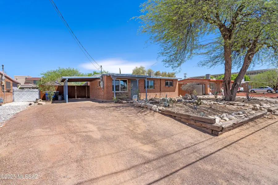 814 N Dodge, Tucson, AZ 85716 - #3