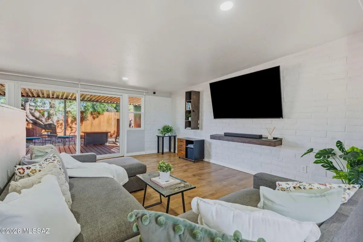 7041 E 42nd, Tucson, AZ 85730 - #1