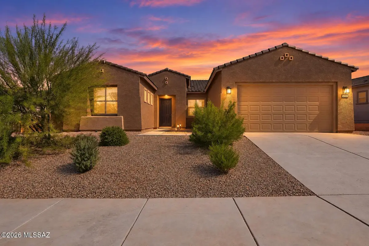 8258 S Sonoran Oak, Tucson, AZ 85747 - #1