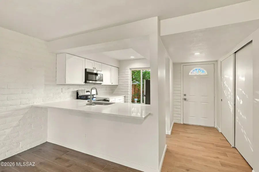 7714 E Kenyon, Tucson, AZ 85710 - #2