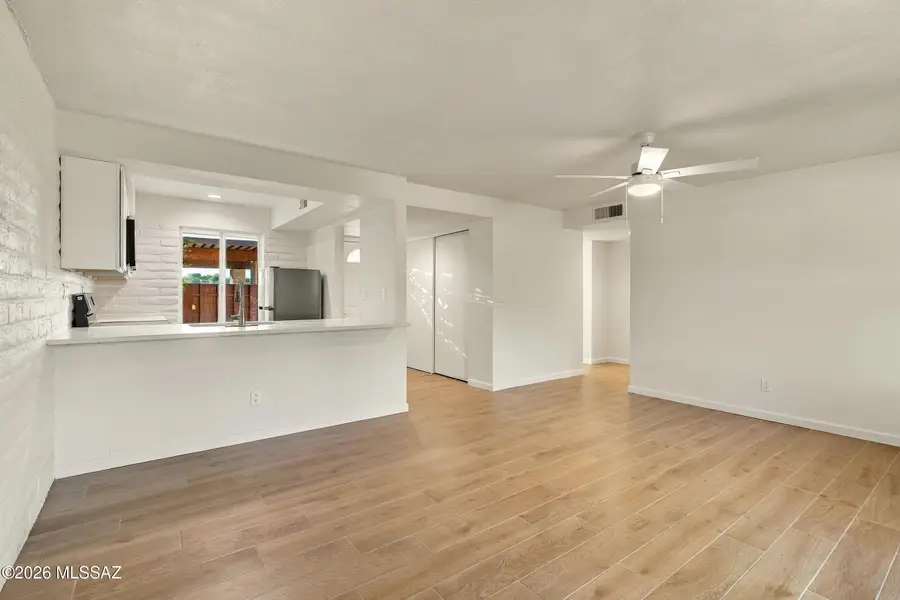 7714 E Kenyon, Tucson, AZ 85710 - #3