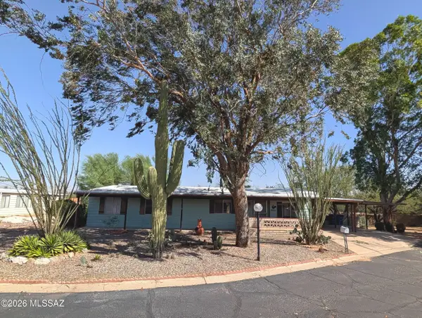 1620 N Va Frondosa, Green Valley, AZ 85614