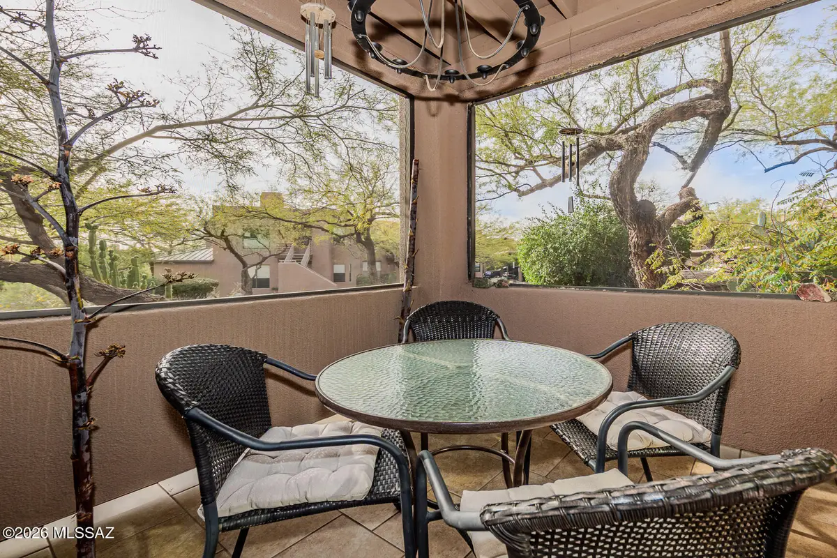 6655 N Canyon Crest, Tucson, AZ 85750 - #1