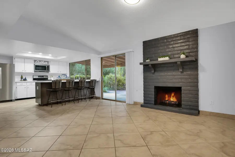 9525 E Calle Cascada, Tucson, AZ 85715 - #3