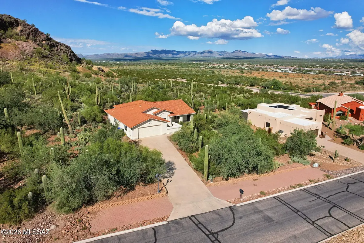 8176 W Circulo De Los Morteros, Tucson, AZ 85743 - #1