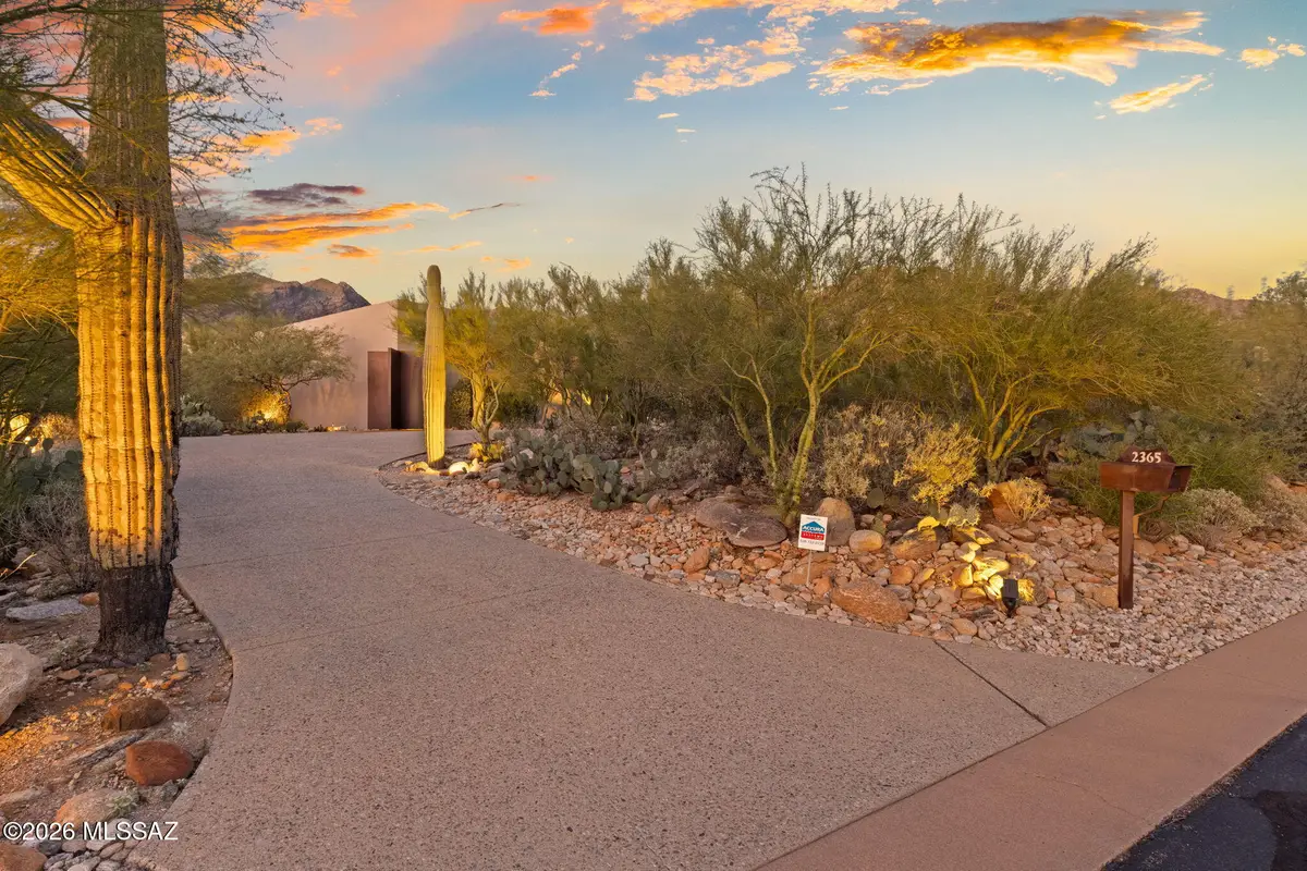 2365 E Long Shadow, Tucson, AZ 85718 - #1