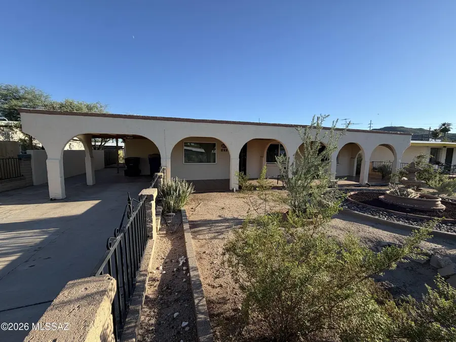911 W Estrada, Tucson, AZ 85745 - #3