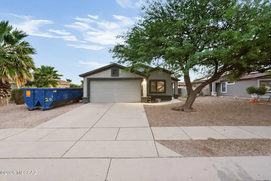 7550 S Carlisle, Tucson, AZ 85746 - #2