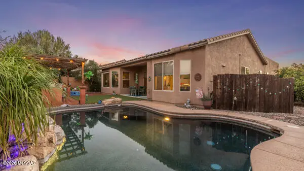 9348 N Indian Summer, Tucson, AZ 85743