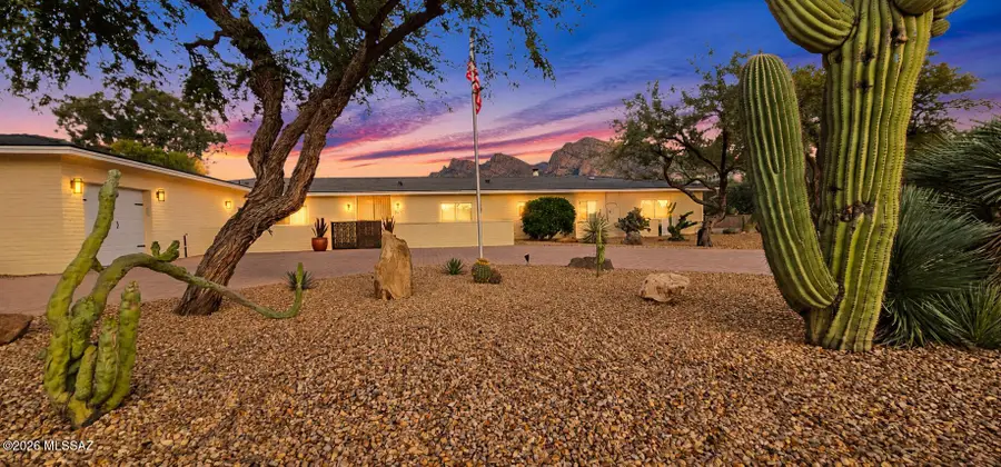 701 W Landoran, Oro Valley, AZ 85737 - #2