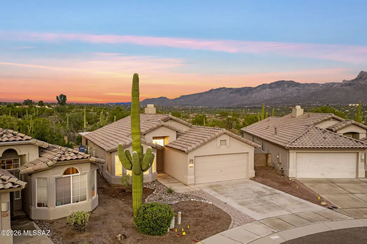 2566 W Bluffs Peak, Tucson, AZ 85742 - #1