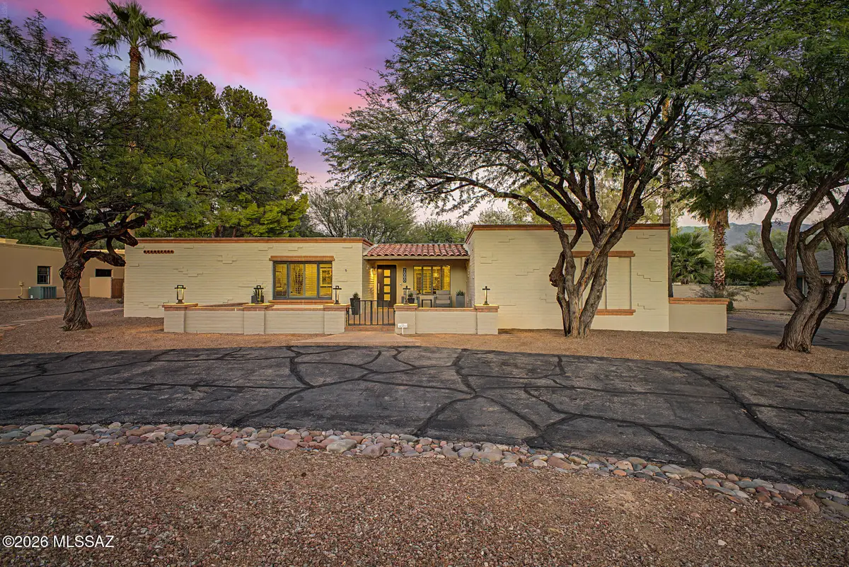 2000 N Forty Niner, Tucson, AZ 85749 - #1