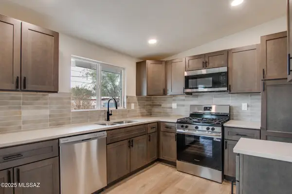 1220 W Fresno, Tucson, AZ 85745