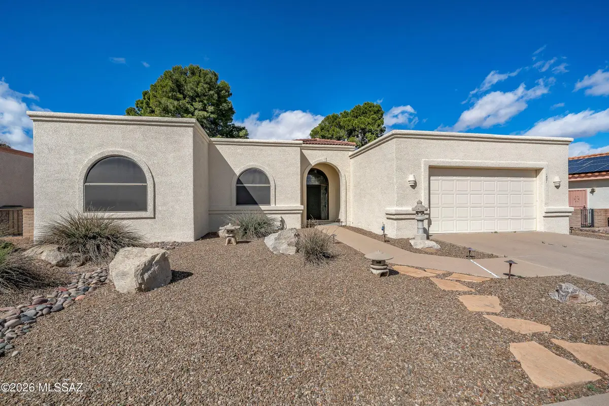 1421 N Abrego, Green Valley, AZ 85614 - #1