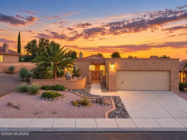 736 W Desert Hills, Green Valley, AZ 85622