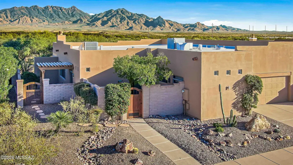 4091 S Wolf Run, Green Valley, AZ 85614 - #1