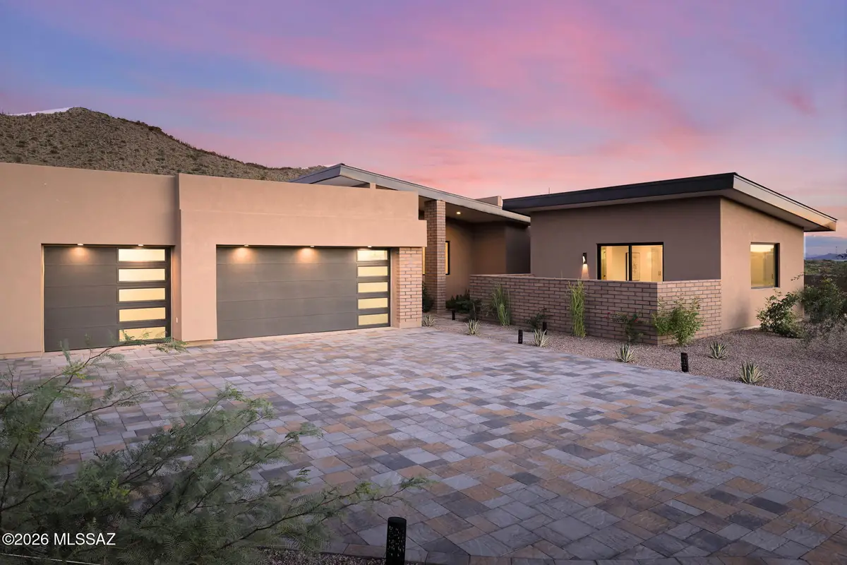 5835 W Sunset Gallery, Marana, AZ 85658 - #1