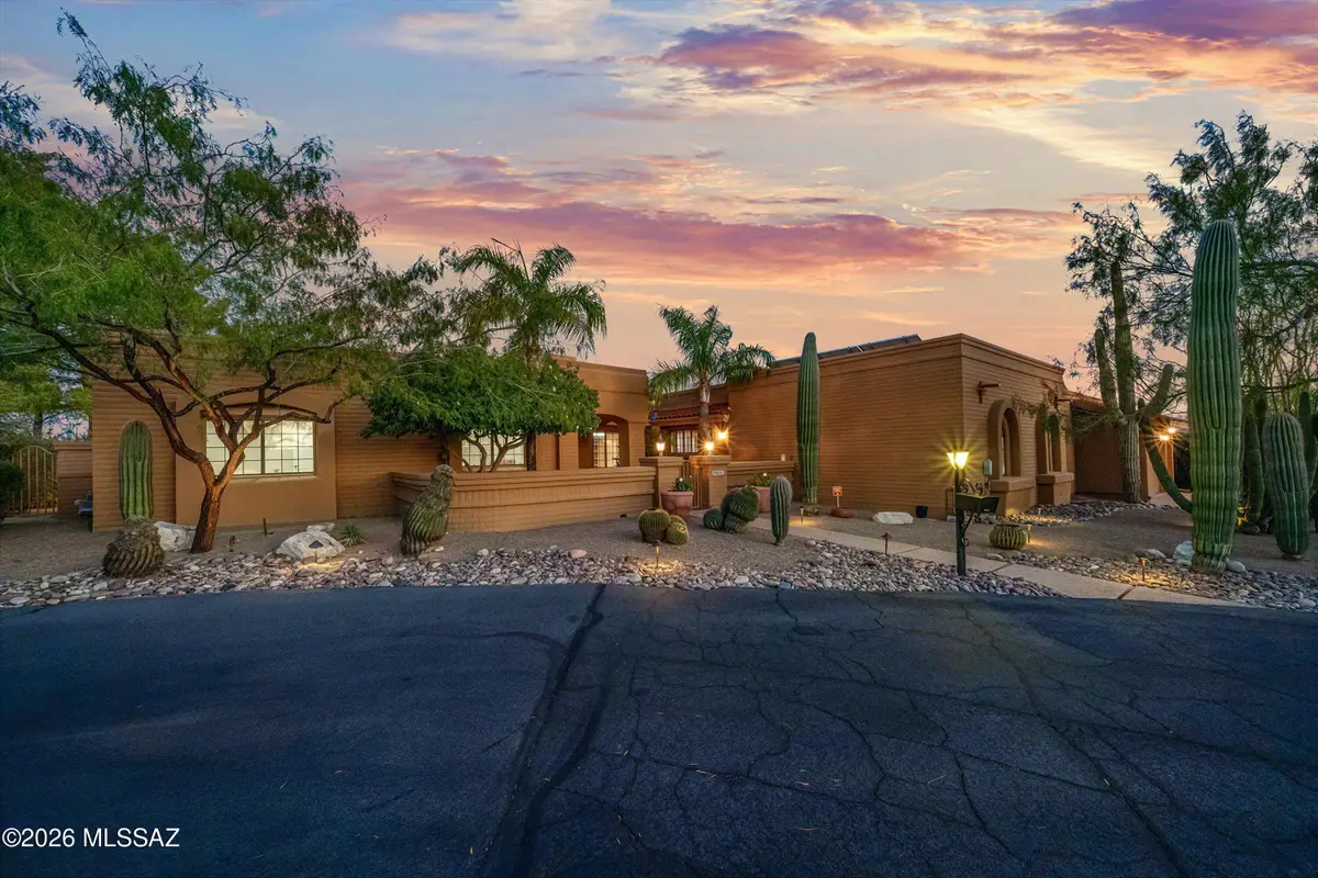 5562 N Paseo Pescado, Tucson, AZ 85718 - #1