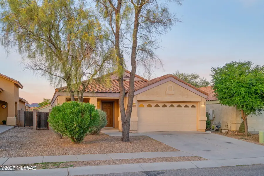 6874 W Quailwood, Tucson, AZ 85757 - #2