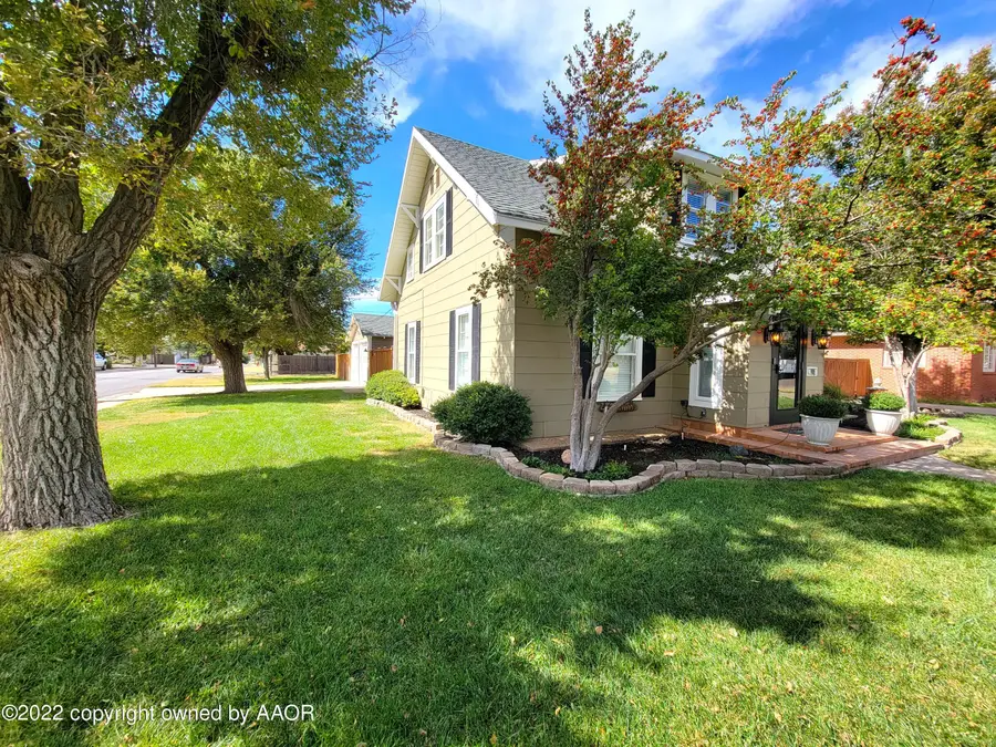 1301 N Charles Street, Pampa, TX 79065-4301 - #2