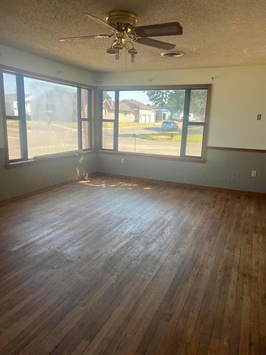 1000 Lee Street, Borger, TX 79007 - Image #3