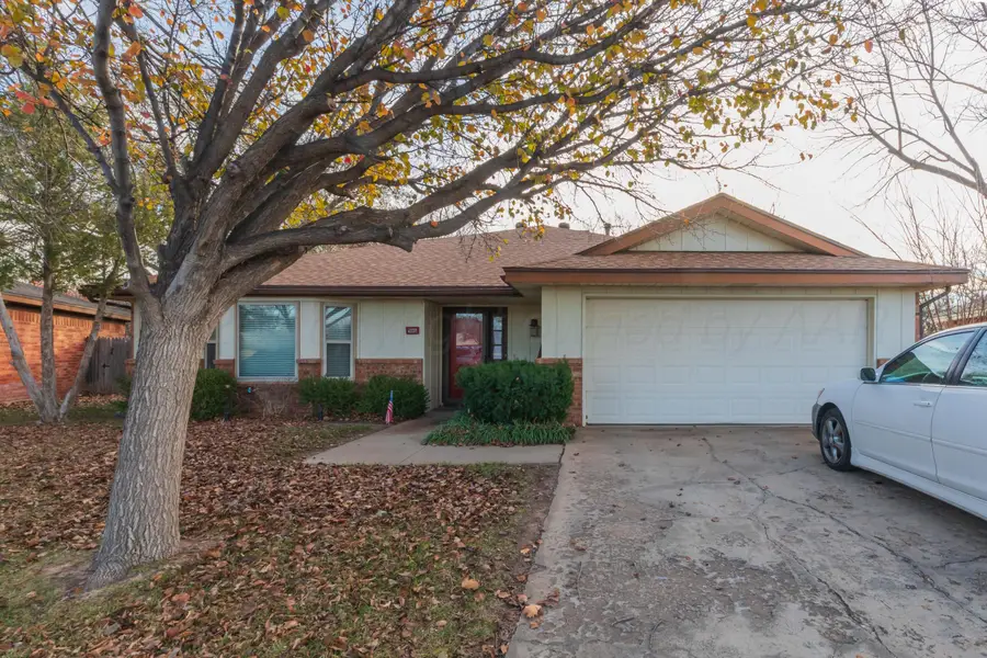 5807 Contented Lane, Amarillo, TX 79109-6241 - Image #2