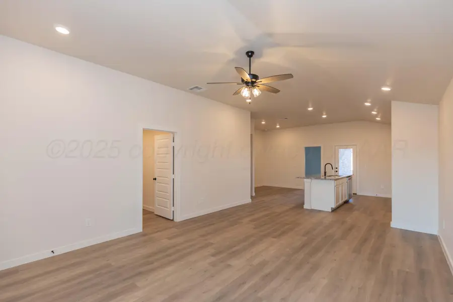 3002 Farmyard Drive, Amarillo, TX 79124 - Image #3