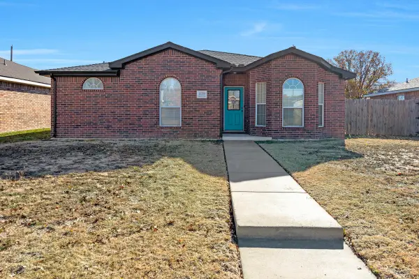 1119 Pikes Peak Drive, Amarillo, TX 79110-2620