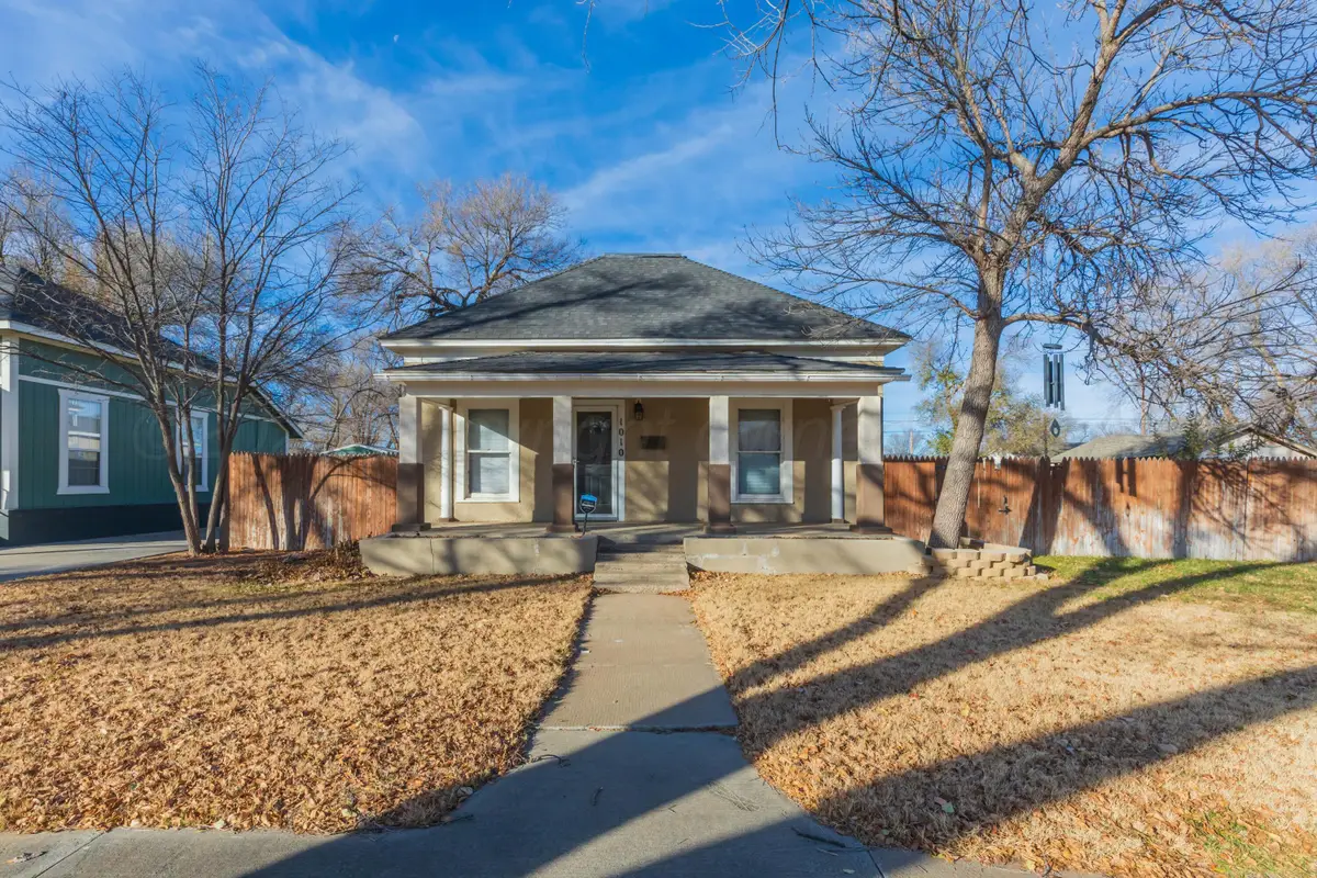 1010 Rock Island Ave Avenue, Dalhart, TX 79022 - Image #1