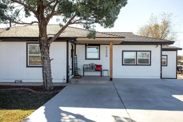 1208 Skyline Drive, Amarillo, TX 79108-4732