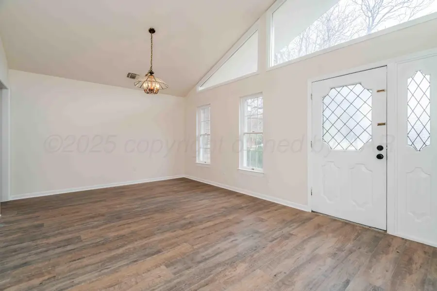 4204 Roxton Drive, Amarillo, TX 79109-5038 - Image #3