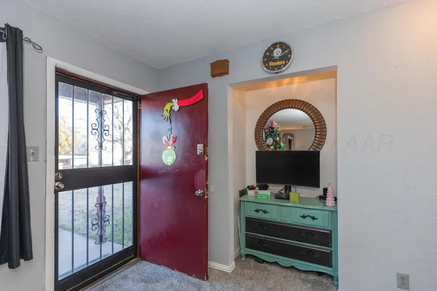 1208 Pecan Street, Amarillo, TX 79107-6215 - Image #3