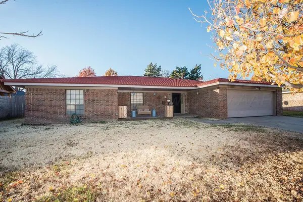 3502 Langtry Drive, Amarillo, TX 79109-3924