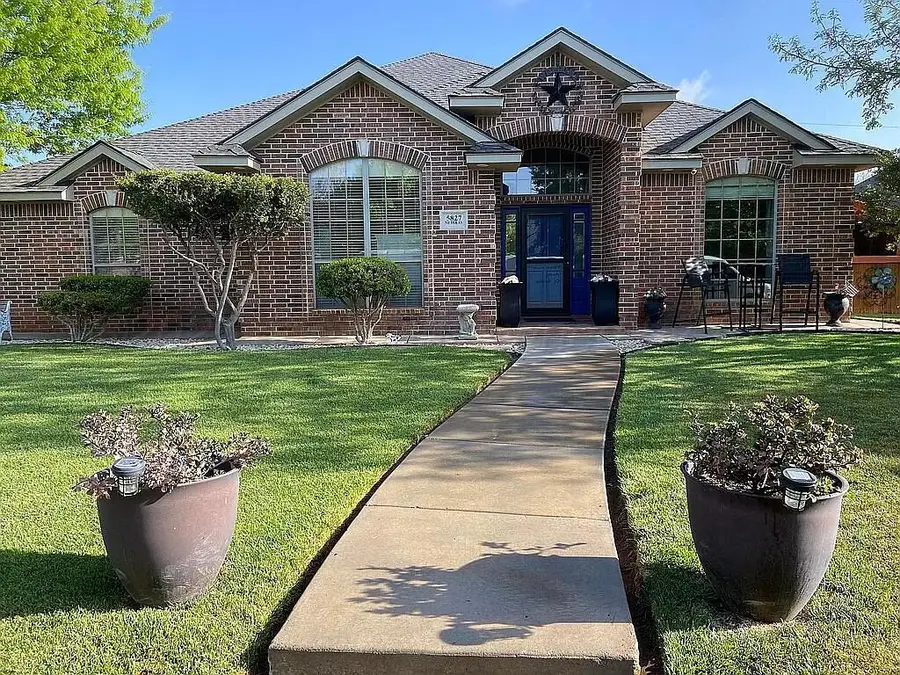 5827 Nicholas Circle, Amarillo, TX 79109-7456 - Image #3