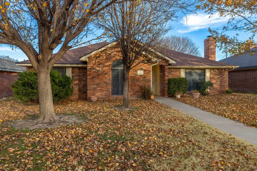 6904 Michelle Drive, Amarillo, TX 79109-7414 - Image #3