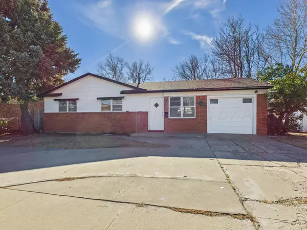 1002 NE 4th Street, Dumas, TX 79029-3006