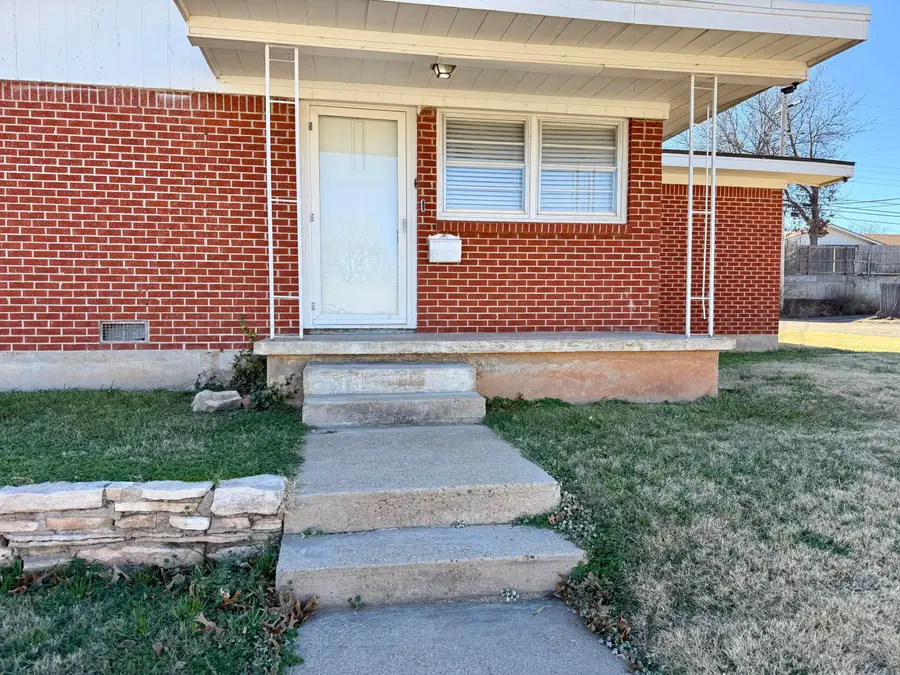 200 Teague Street, Borger, TX 79007 - Image #3