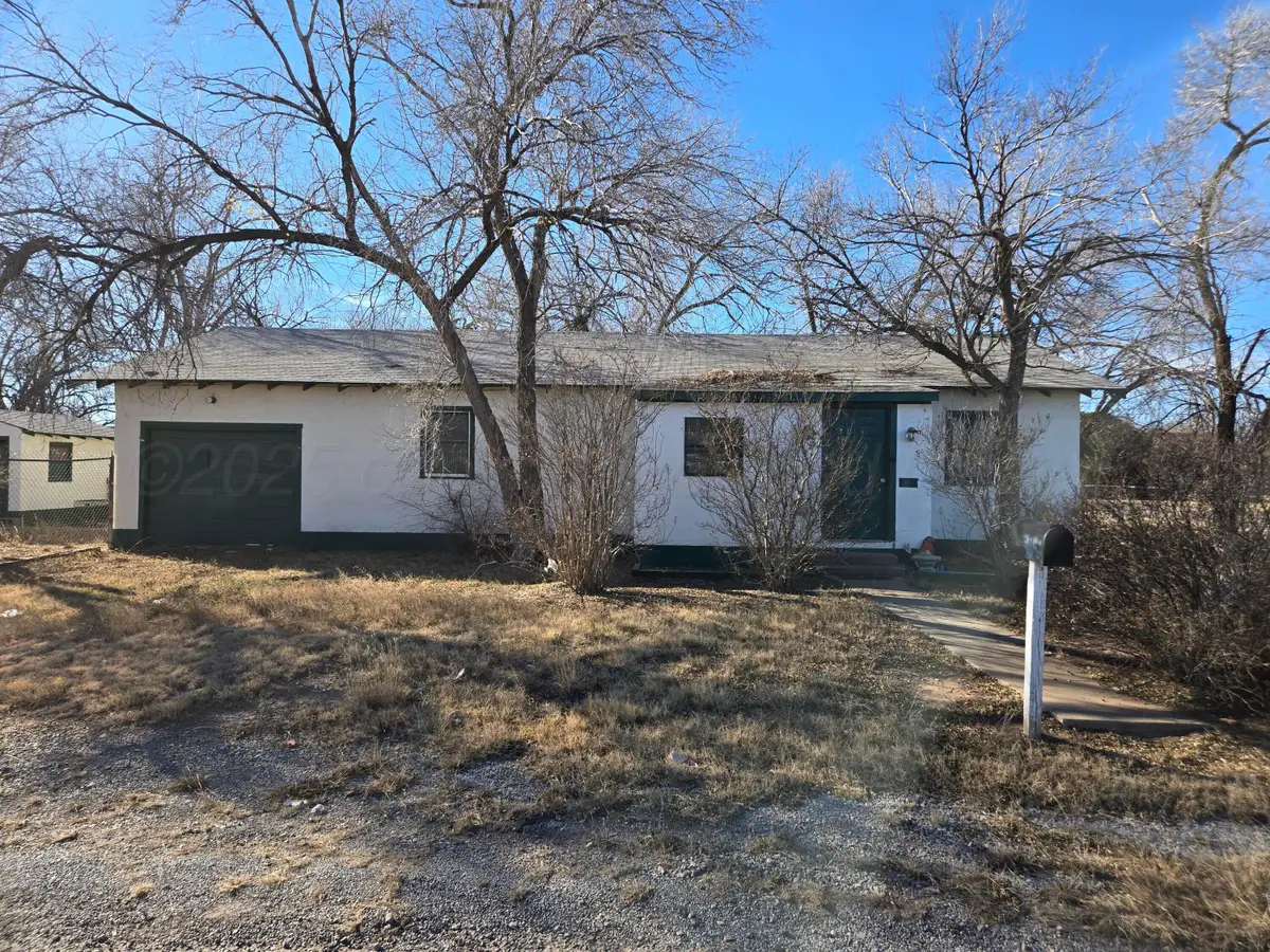 421 N 8th Street, Memphis, TX 79245 - Image #1