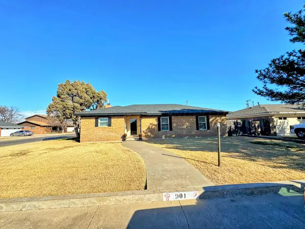 901 Northwestern Street, Perryton, TX 79070