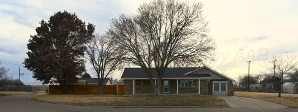 606 S Railroad Avenue, Fritch, TX 79036