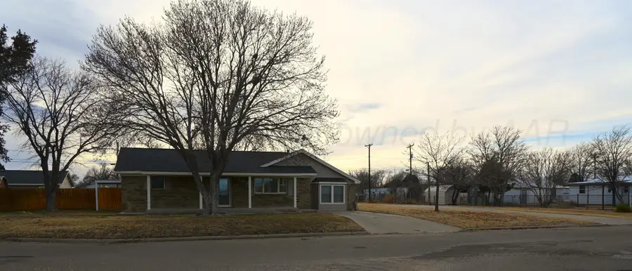 606 S Railroad Avenue, Fritch, TX 79036 - Image #2