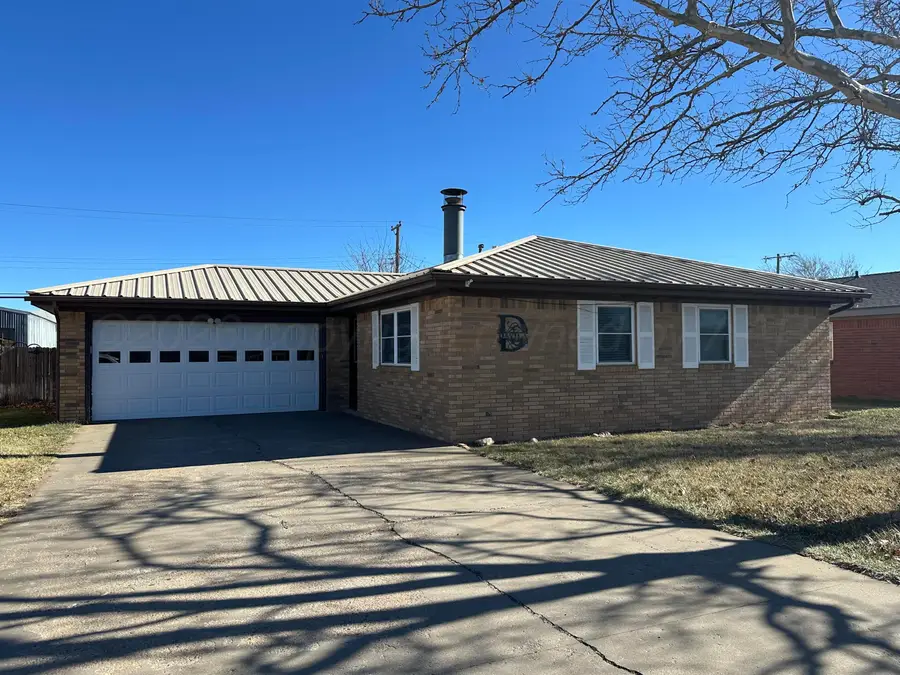 1721 Sunset Avenue, Dumas, TX 79029 - Image #2