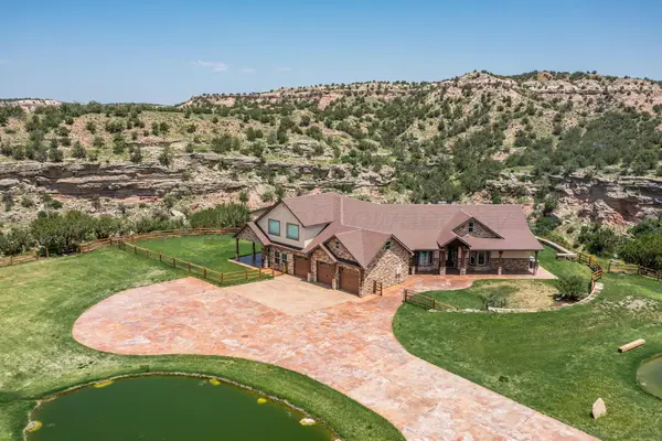 8150 Little Fox Road, Amarillo, TX 79118-1152