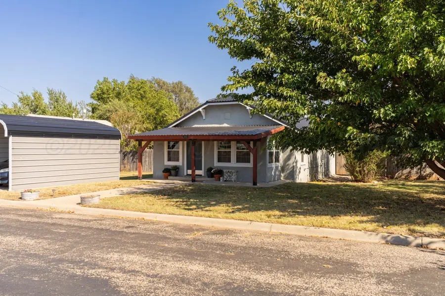 205 S Main Street, Wheeler, TX 79096 - Image #3